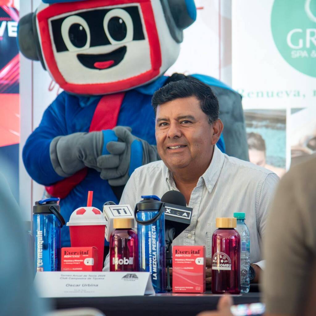 Óscar Urbina, Pro de Tenis del Club Campestre de Tijuana